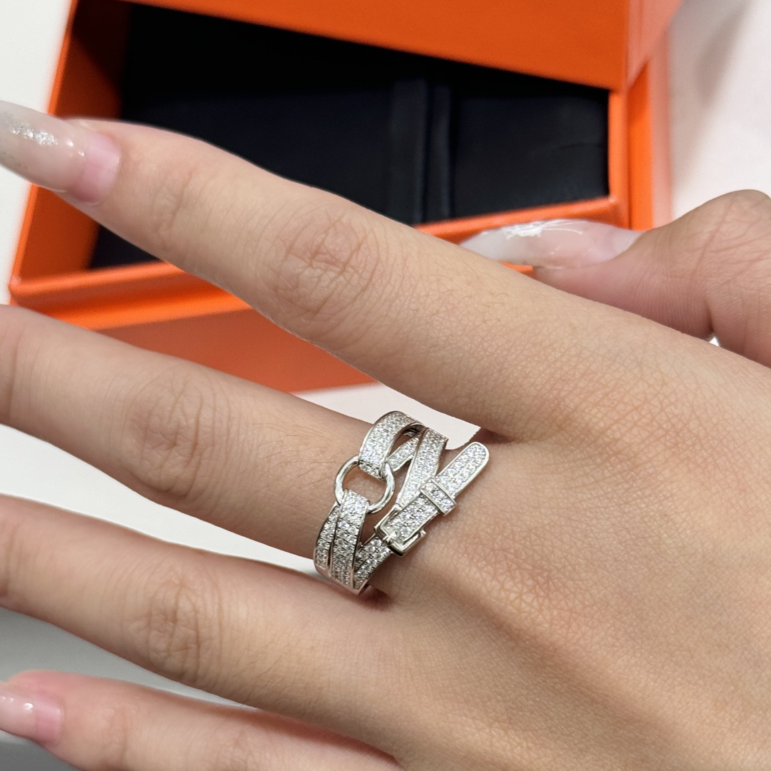 エルメス「Hermès」アイコニック＆クラシック リング コレクション