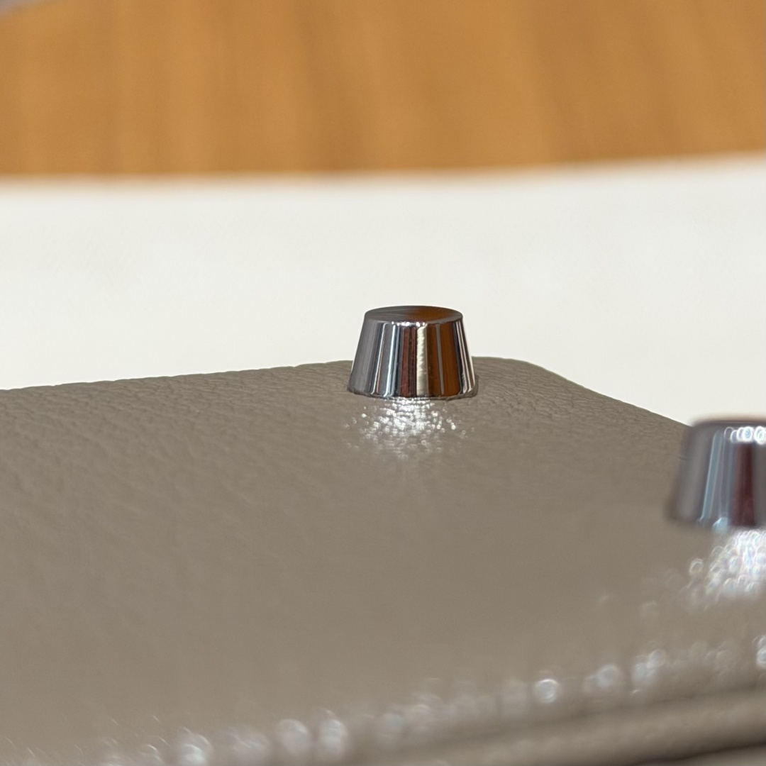 エルメス「Hermès」ミニプリュム バッグ