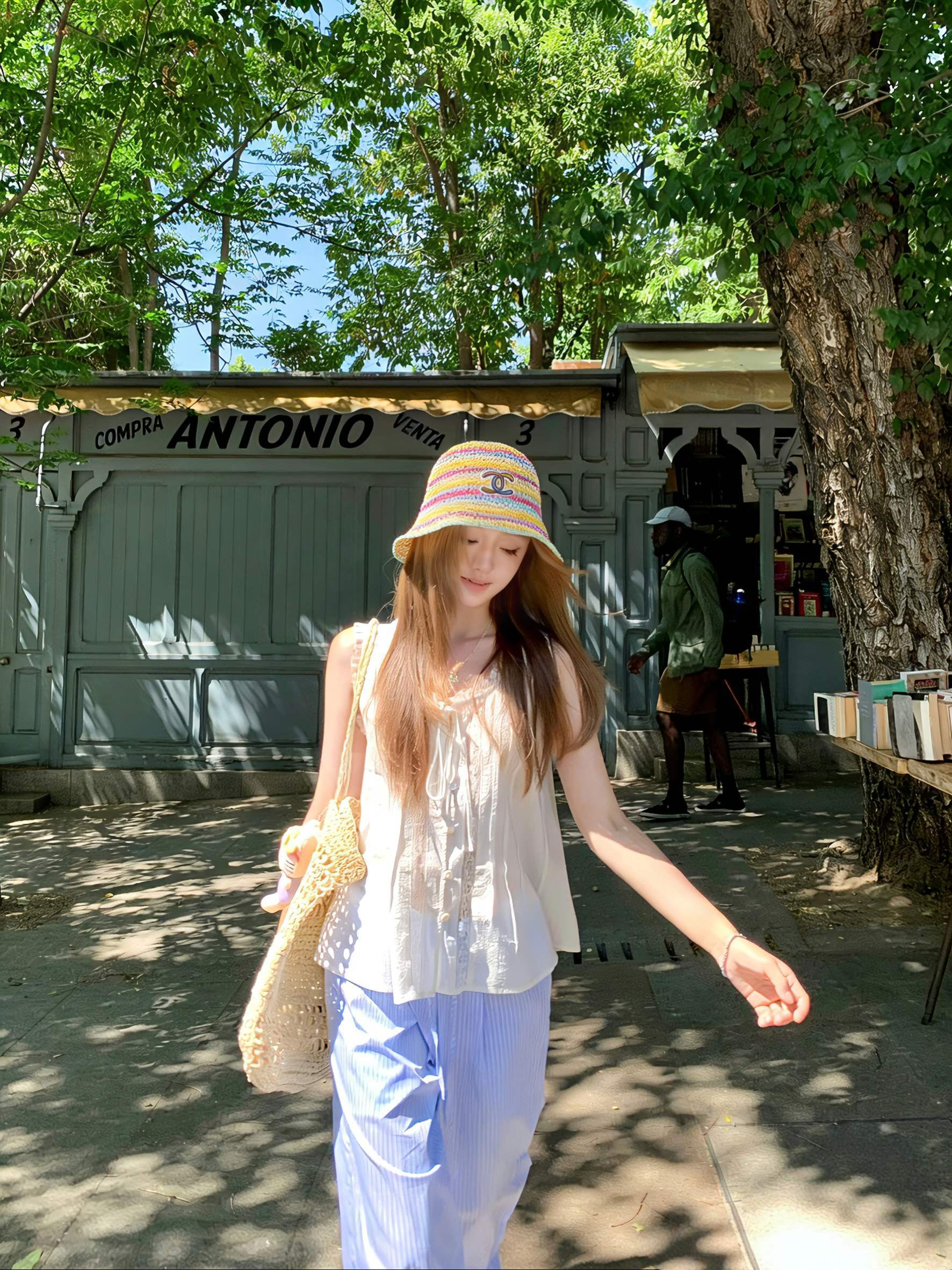 シャネル「Chanel」シャネル 2026春夏 ストローブーム・レインボーバケットハット