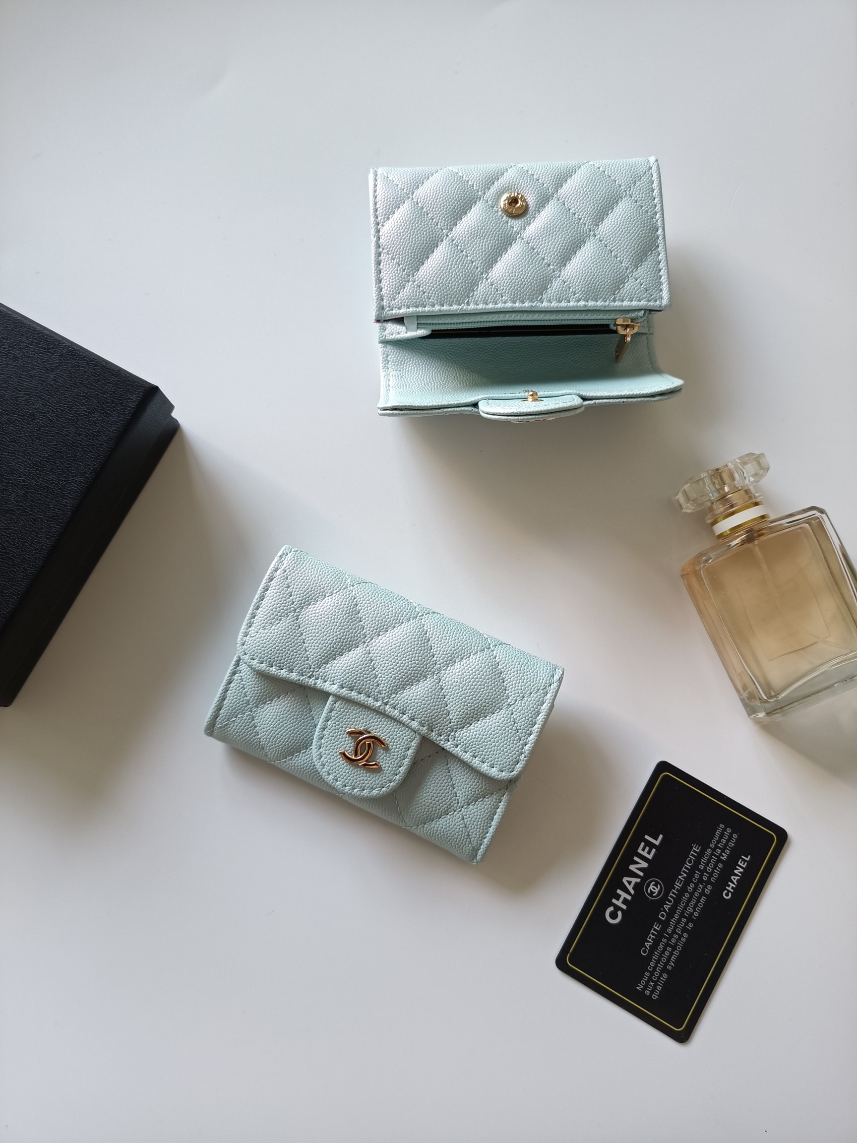 シャネル「Chanel」シャネル クラシック ジップ カードホルダー / コインケース