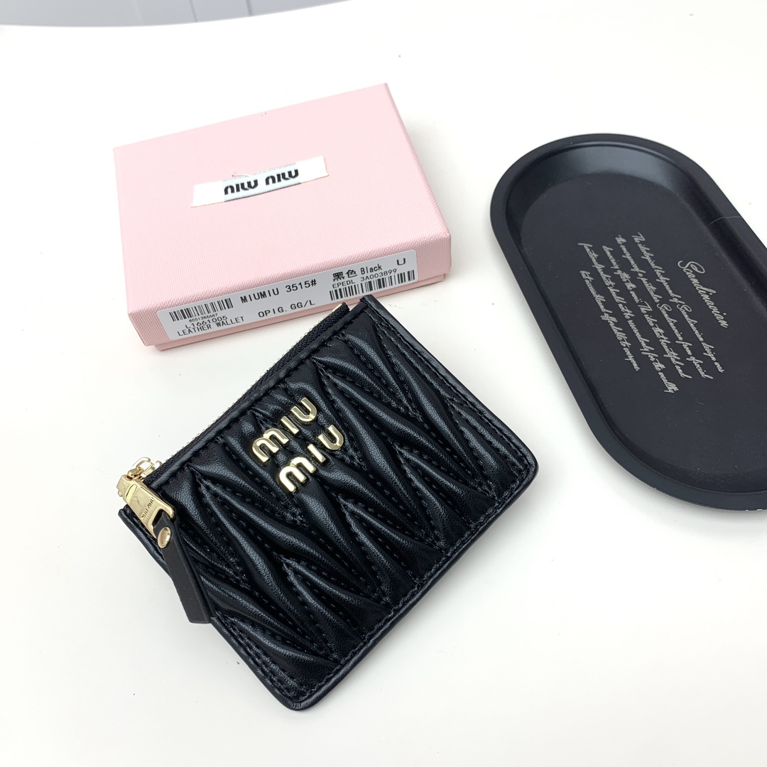 ミュウミュウ「Miu Miu」ミュウミュウ ラムスキン ミニショルダーバッグ 3515 / ハンドバッグ