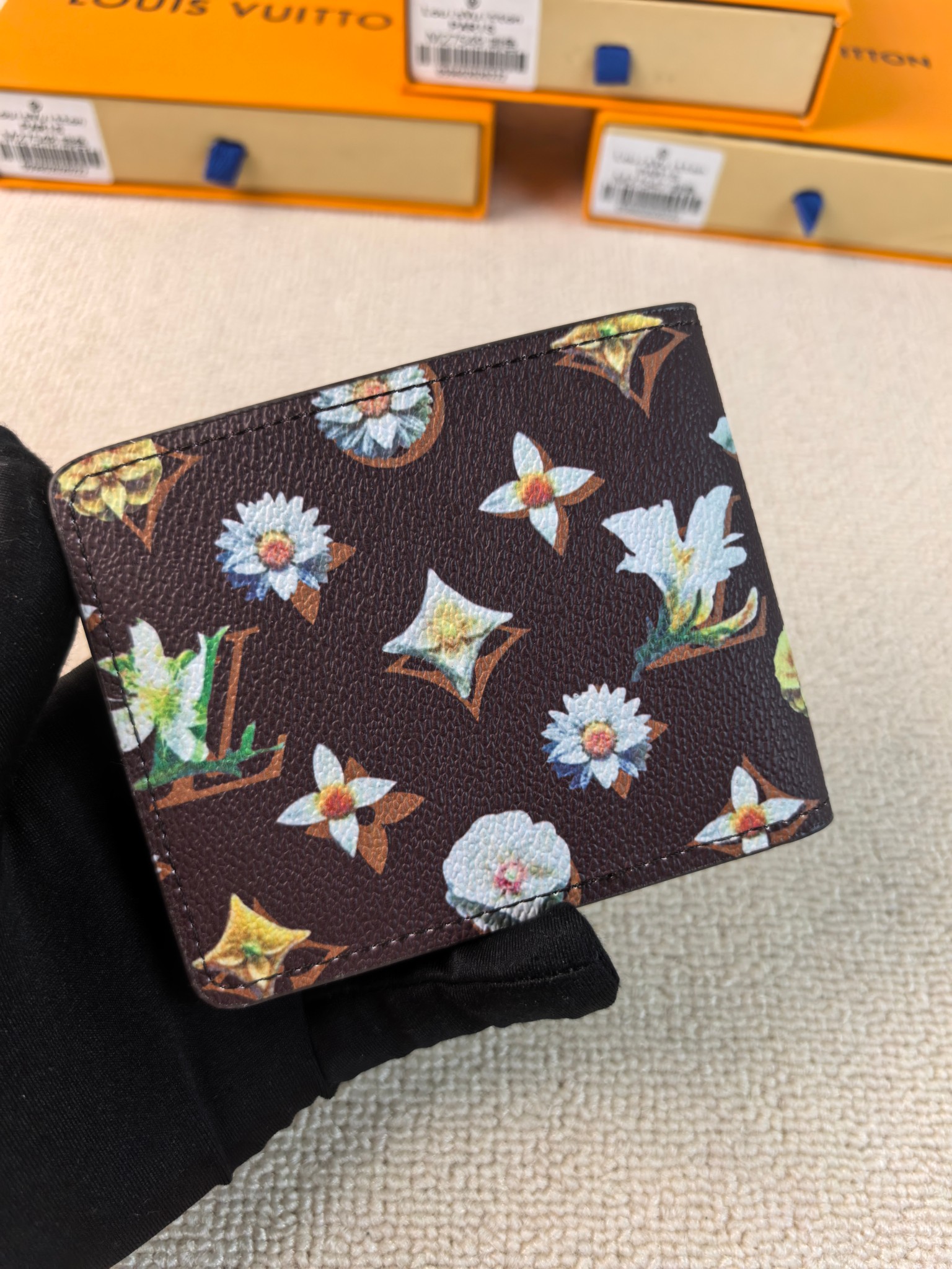 ルイ・ヴィトン「Louis Vuitton」ルイ・ヴィトン パスポートカバー Monogram フローラル / パスポートケース