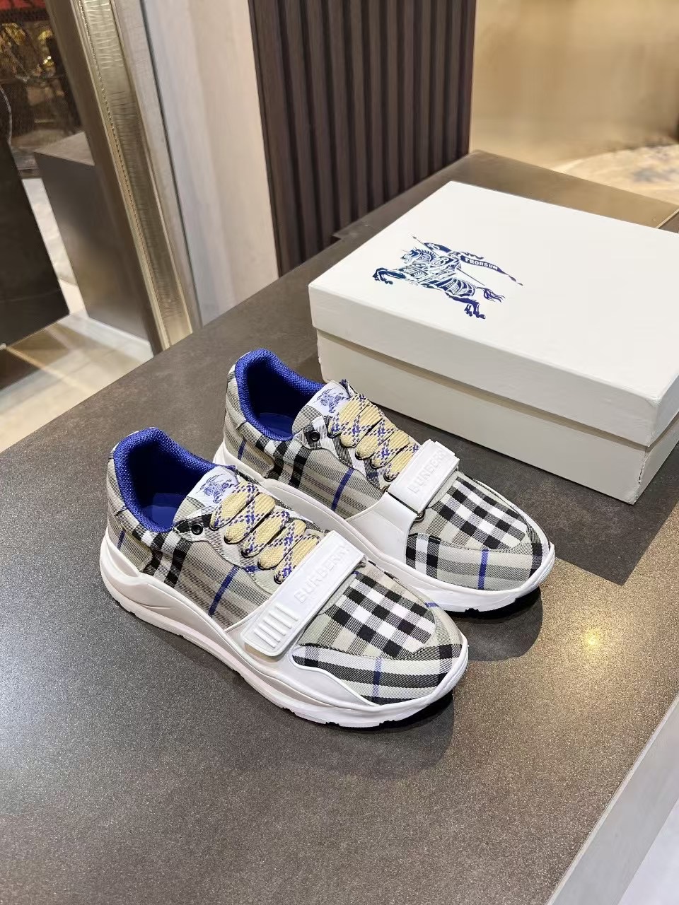 バーバリー「Burberry」バーバリー チェック テラス スニーカー / コットンブレンドスニーカー