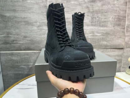 バレンシアガ「Balenciaga」バレンシアガ ワークブーツ / レザーブーツ