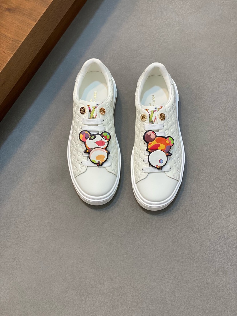 ルイ・ヴィトン「Louis Vuitton」ルイ・ヴィトン シルクカーフスキン スニーカー / ユニセックススポーツシューズ