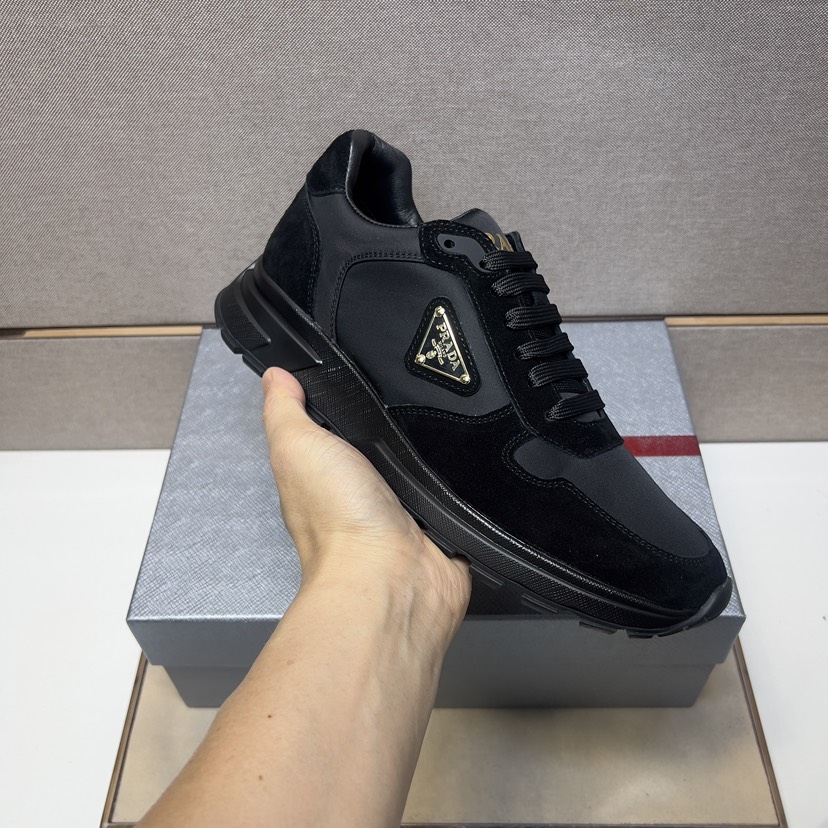 プラダ「Prada」プラダ プレミアムスニーカー (2026年春夏モデル) / レザースニーカー