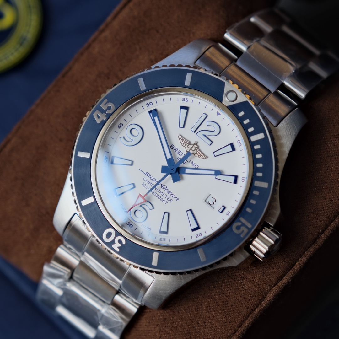 ブライトリング［Breitling］【新入荷】ブライトリング オリジナル クロノマット42MM