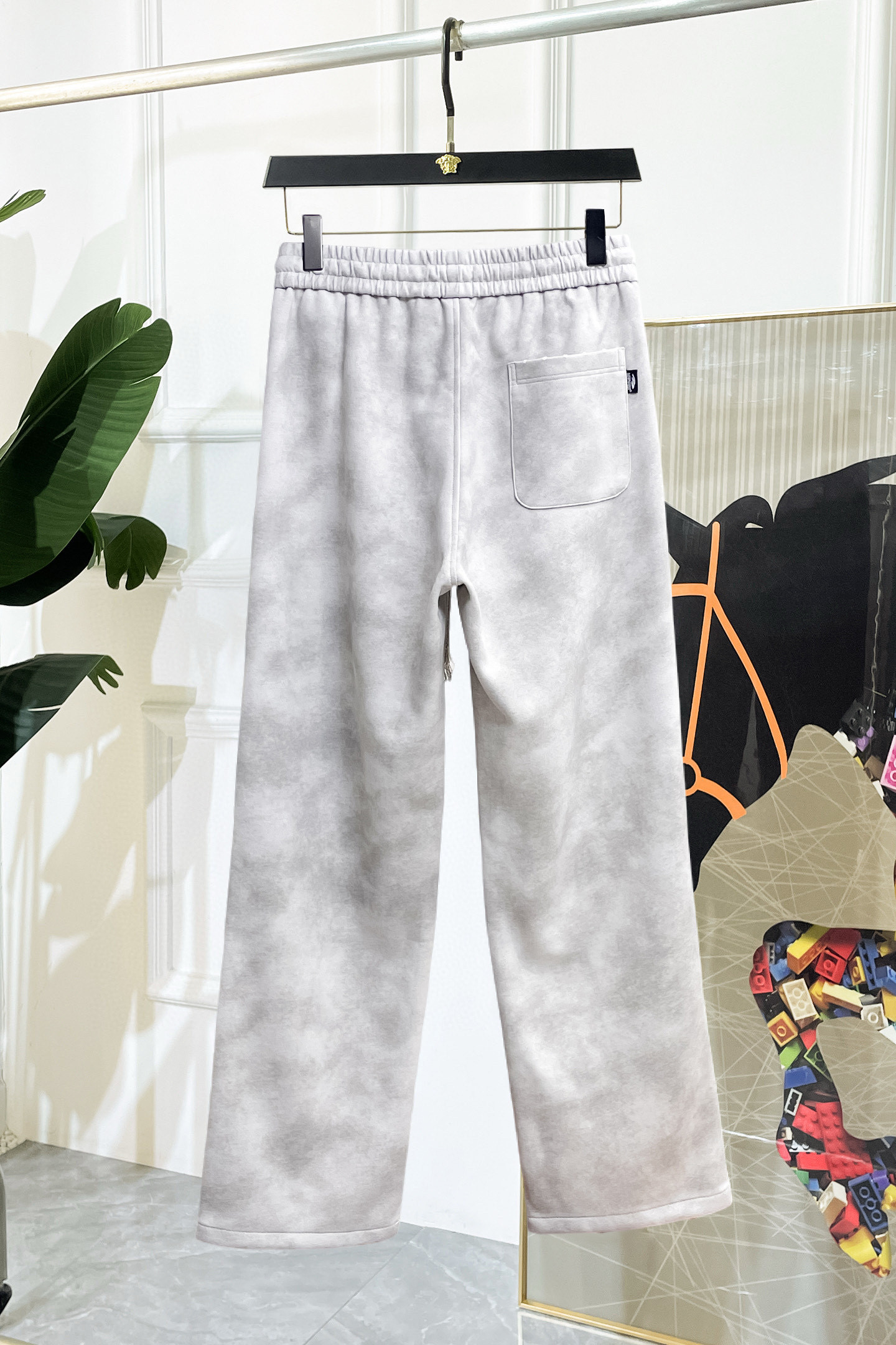 バレンシアガ「Balenciaga」バレンシアガ ロゴ コットンパンツ / トラウザーズ