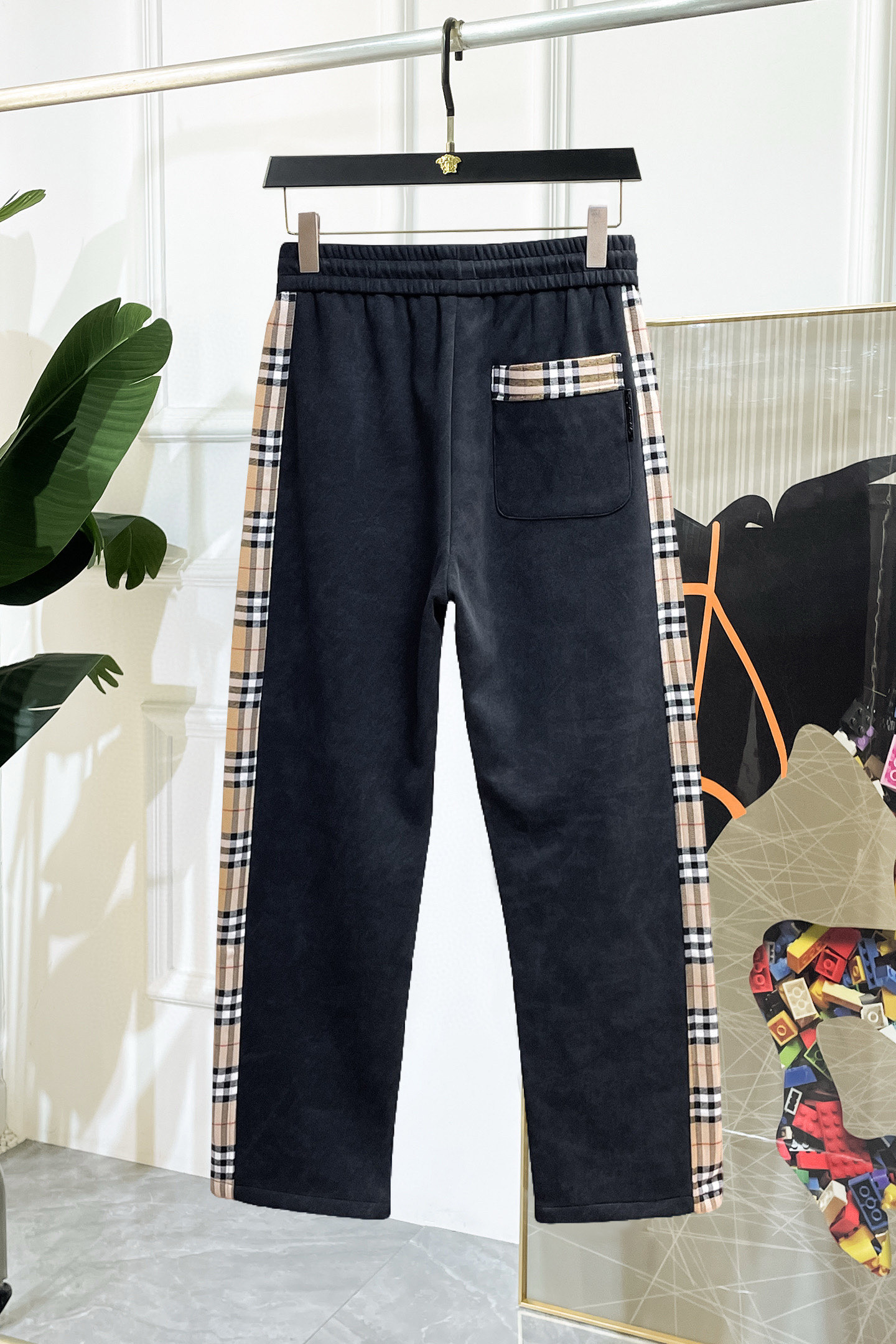 バーバリー「Burberry」バーバリー ロゴ スウェットパンツ / トラウザーズ