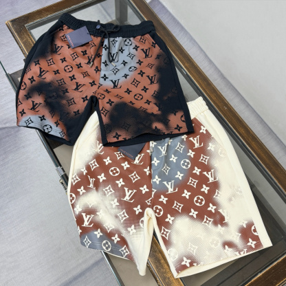 ルイ・ヴィトン「Louis Vuitton」コットンショーツ / ロゴショーツ