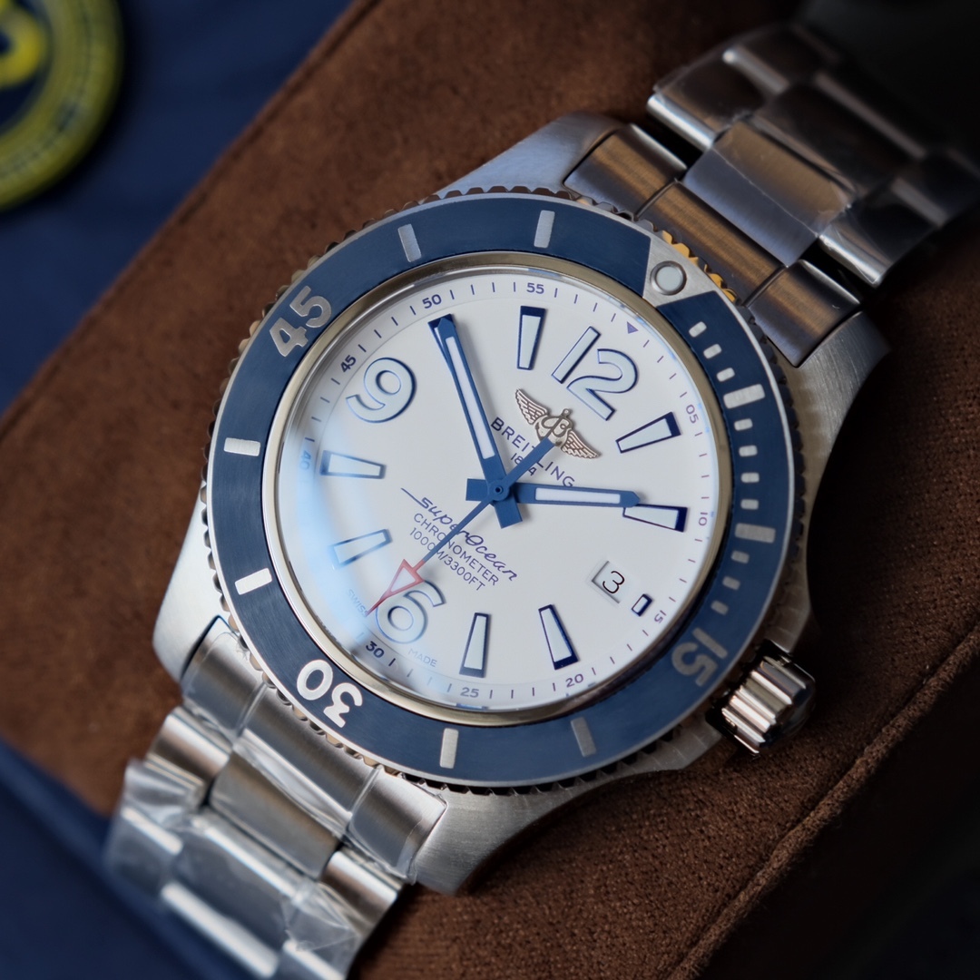 ブライトリング［Breitling］【新入荷】ブライトリング オリジナル クロノマット42MM
