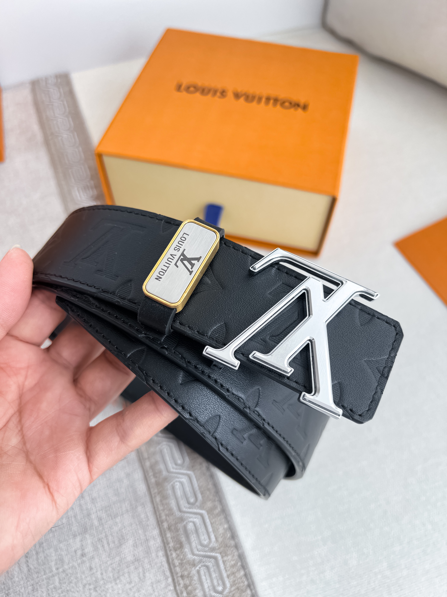 ルイ・ヴィトン「Louis Vuitton」プレミアム トゴレザーベルト / ハイエンドウエストベルト