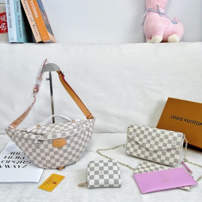 ルイ・ヴィトン「Louis Vuitton」ルイ・ヴィトン マルチポシェット アクセサリーズ 3点セット / ショルダーバッグ