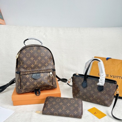 ルイ・ヴィトン「Louis Vuitton」ルイ・ヴィトン マルチポシェット アクセサリーズ 3点セット / ショルダーバッグ