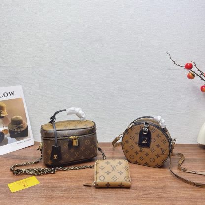ルイ・ヴィトン「Louis Vuitton」ルイ・ヴィトン マルチポシェット アクセサリーズ 3点セット / ショルダーバッグ