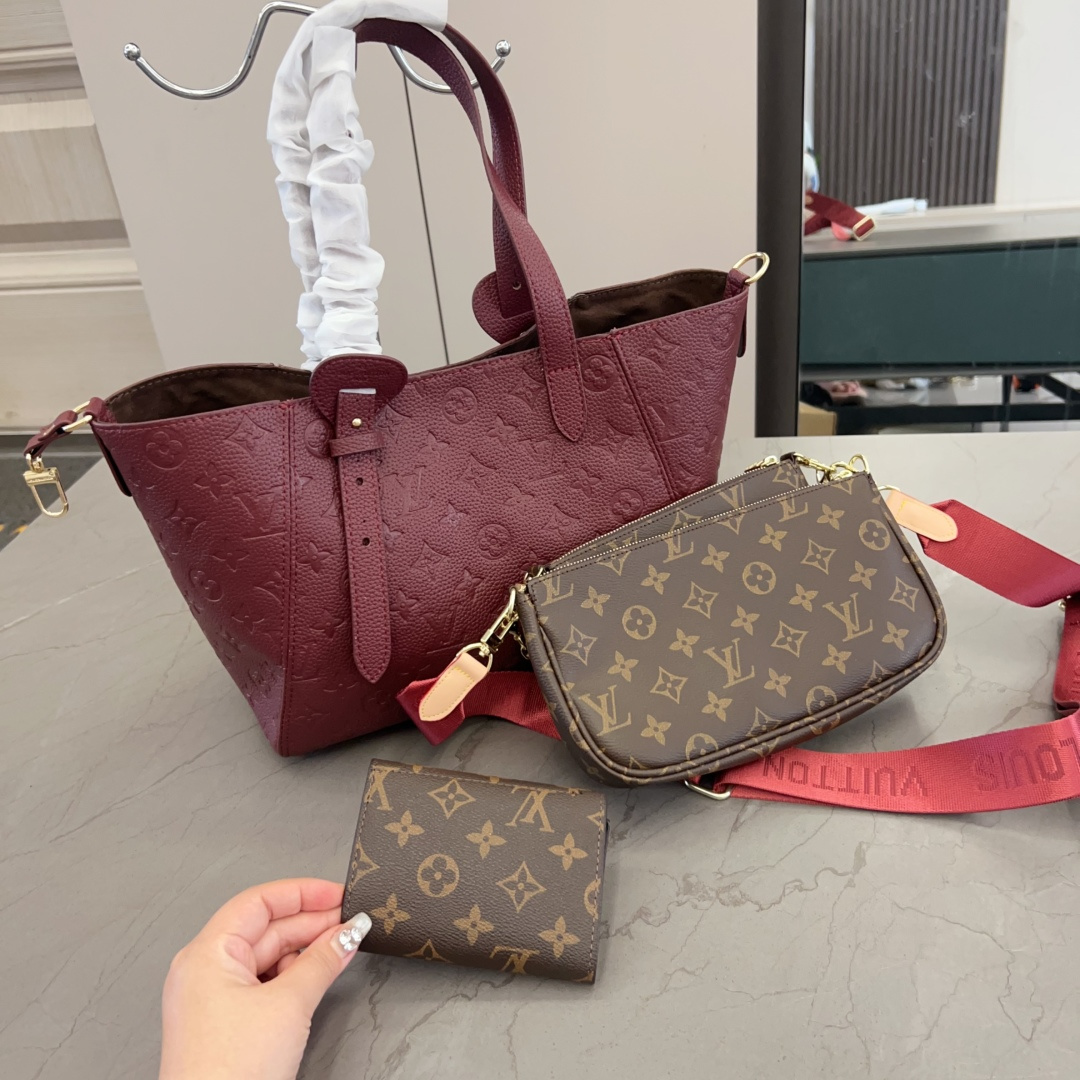 ルイ・ヴィトン「Louis Vuitton」ルイ・ヴィトン マルチポシェット アクセサリーズ 3点セット / ショルダーバッグ