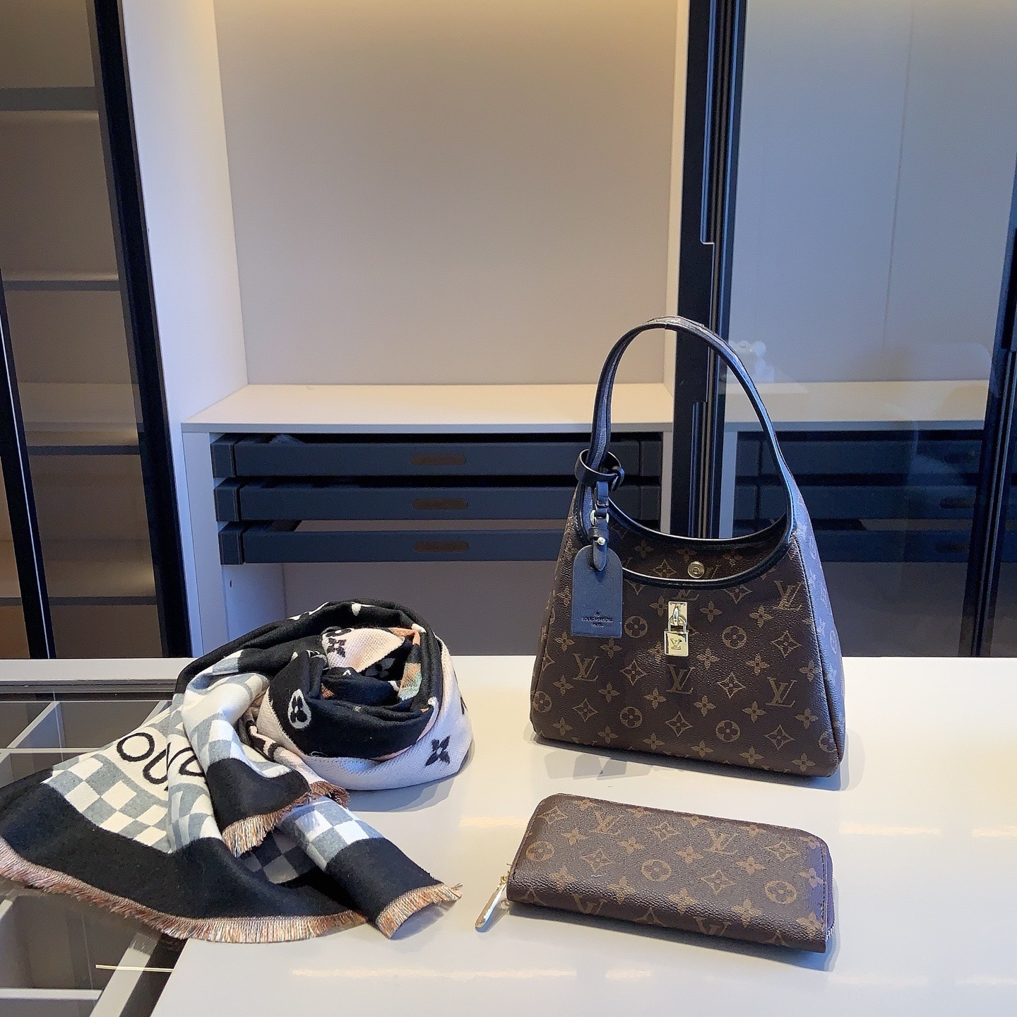 ルイ・ヴィトン「Louis Vuitton」ルイ・ヴィトン マルチポシェット アクセサリーズ 3点セット / ショルダーバッグ