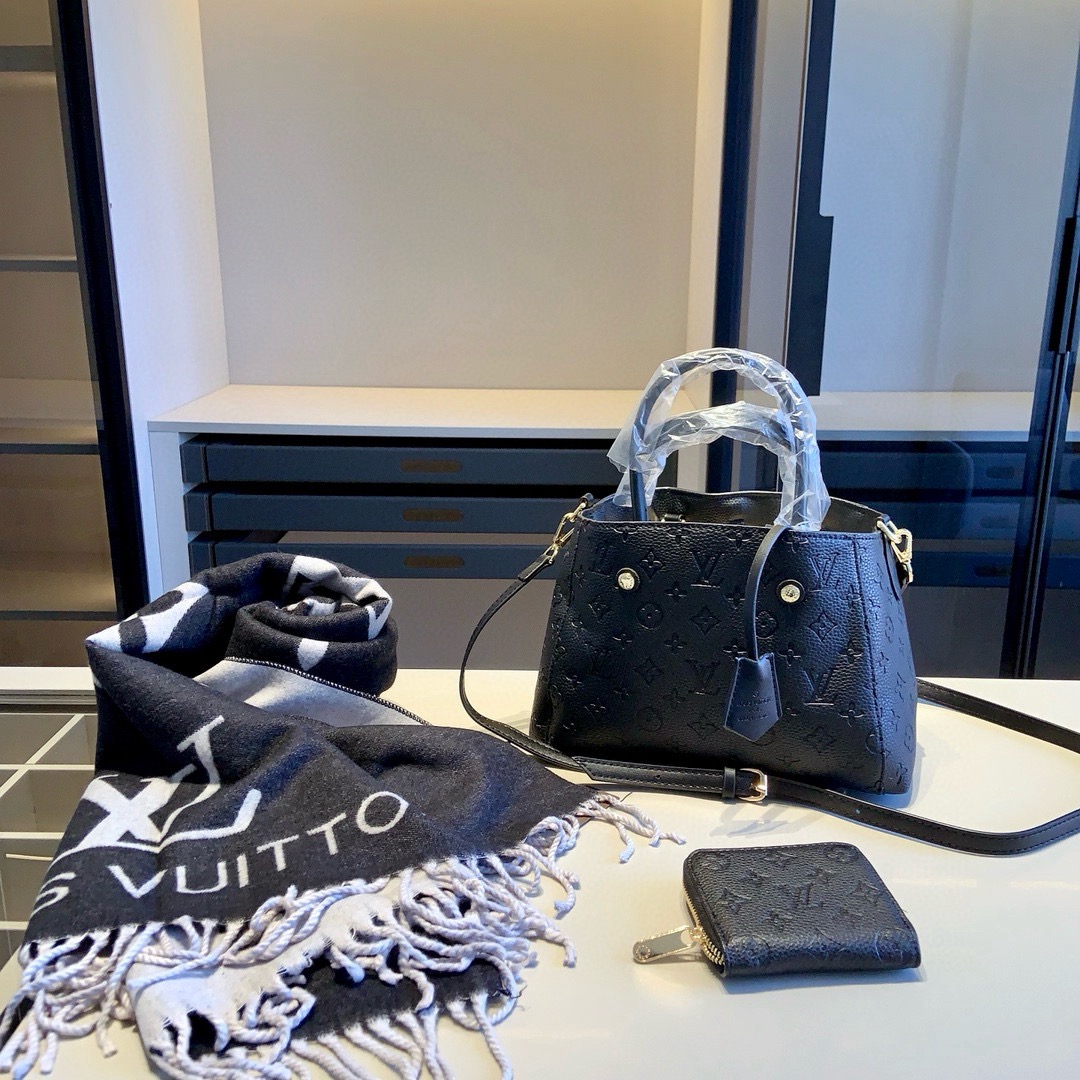 ルイ・ヴィトン「Louis Vuitton」ルイ・ヴィトン マルチポシェット アクセサリーズ 3点セット / ショルダーバッグ