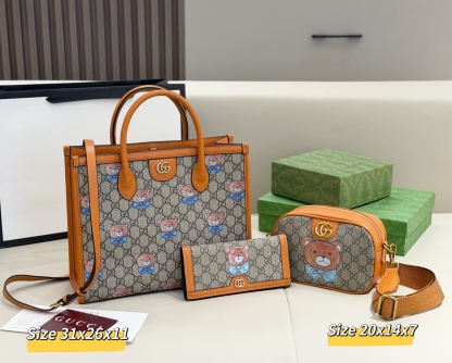 グッチ「Gucci」コンビネーションバッグ3点セット / トートバッグ＆ポーチセット
