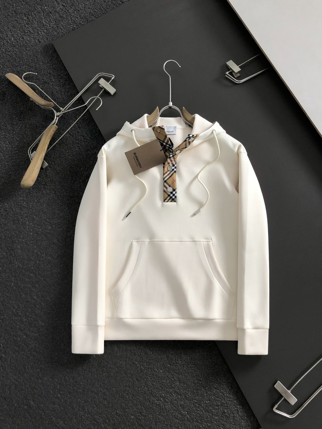 バーバリー「Burberry」バーバリー チェックフード スウェットシャツ / ロングスリーブ プルオーバー