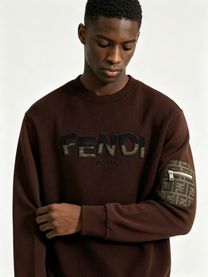 フェンディ「Fendi」フェンディ ロゴパッチ ジップアップスウェットシャツ / プルオーバー