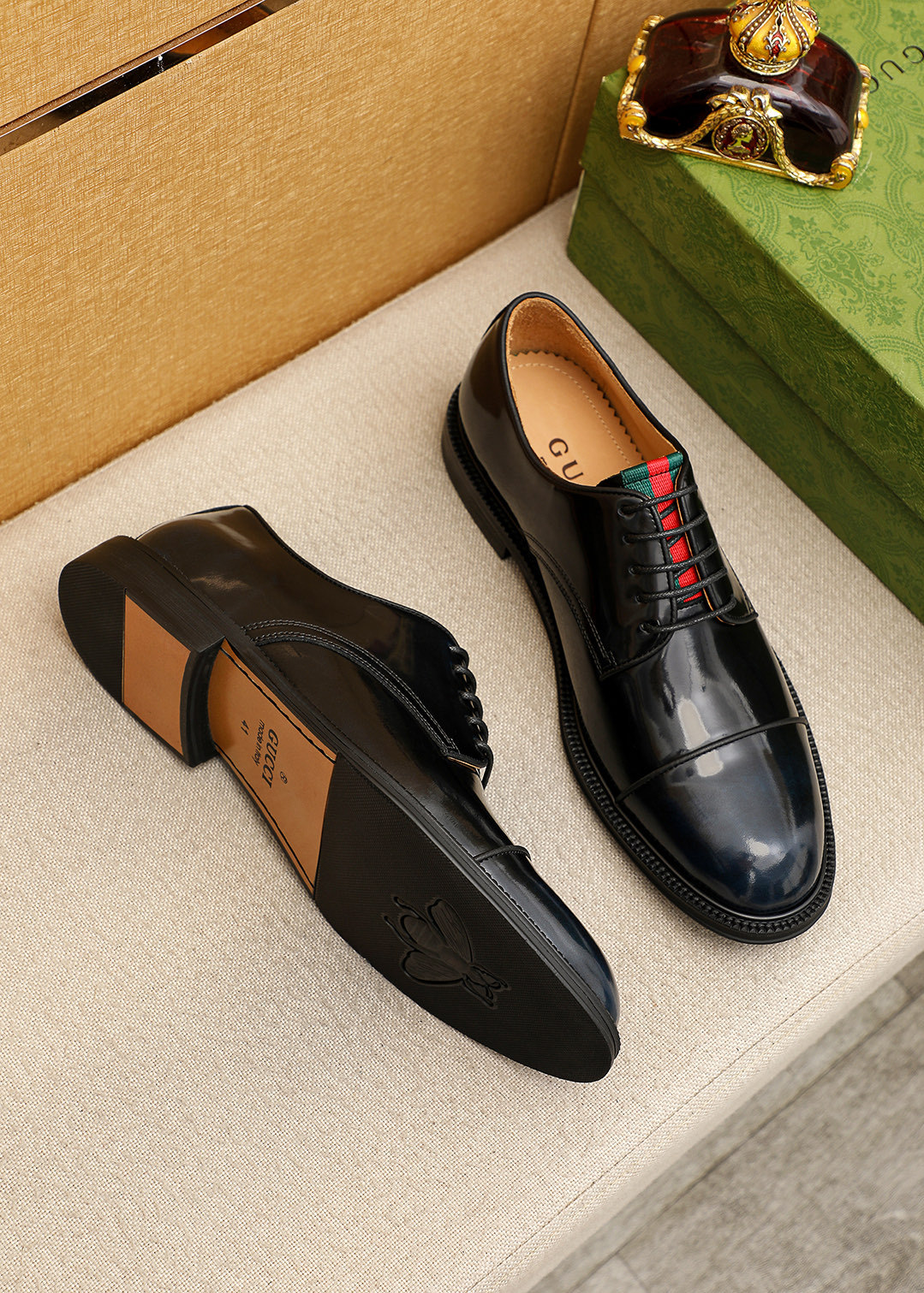 グッチ「Gucci」グッチ ビジネスレザーシューズ / ドレスシューズ