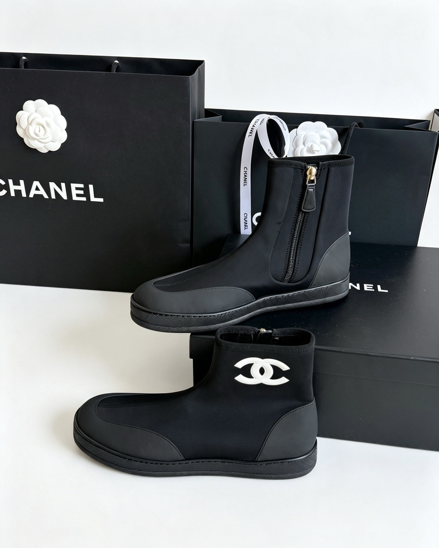 シャネル「Chanel」シャネル スニーカーブーツ / ショートブーツ