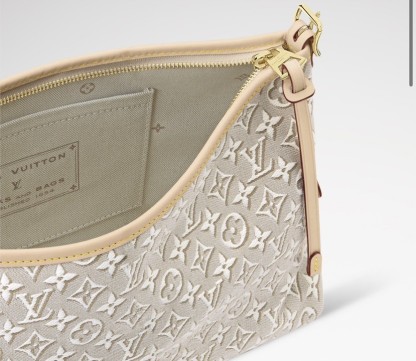 ルイ・ヴィトン「Louis Vuitton」ルイ・ヴィトン キャリーオール イーストウエスト モノグラム・アンブレーム / ショルダーバッグ