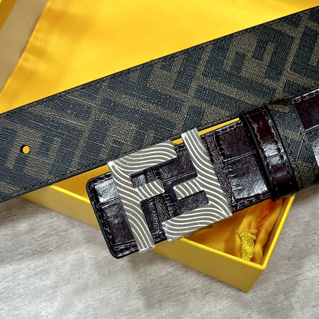 フェンディ「Fendi」FF ベルト - リバーシブル フックベルト