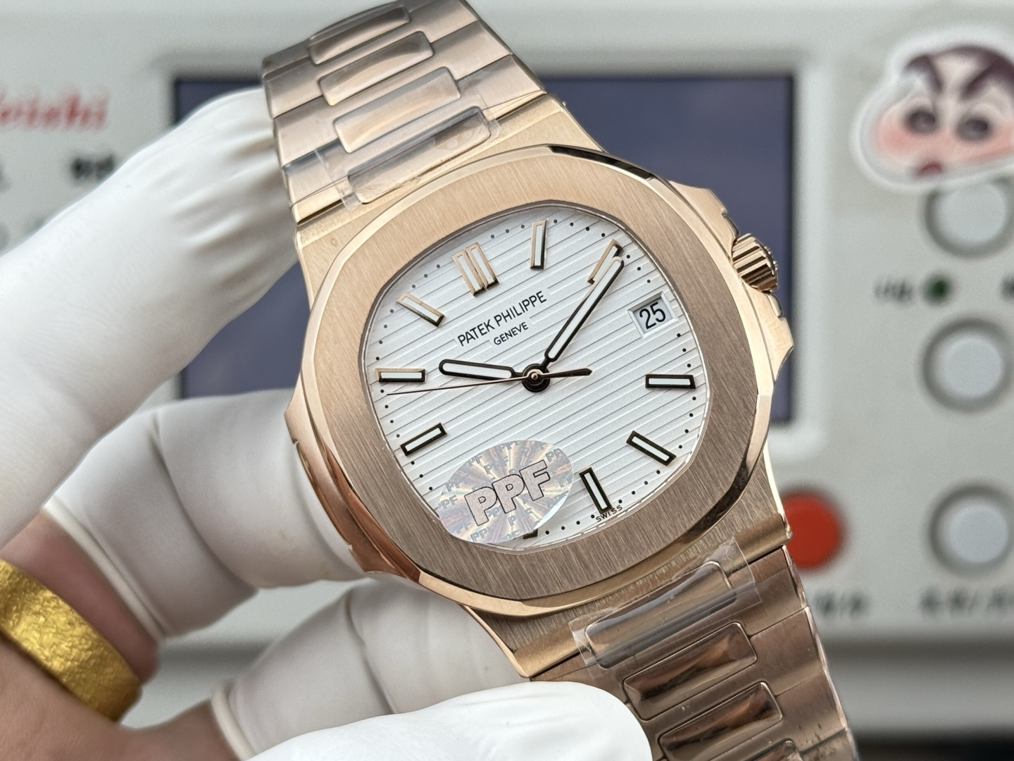 Patek Philippe ノーチラス 5711 スタイル ウルトラスリム アップグレード版 / カスタムウォッチ