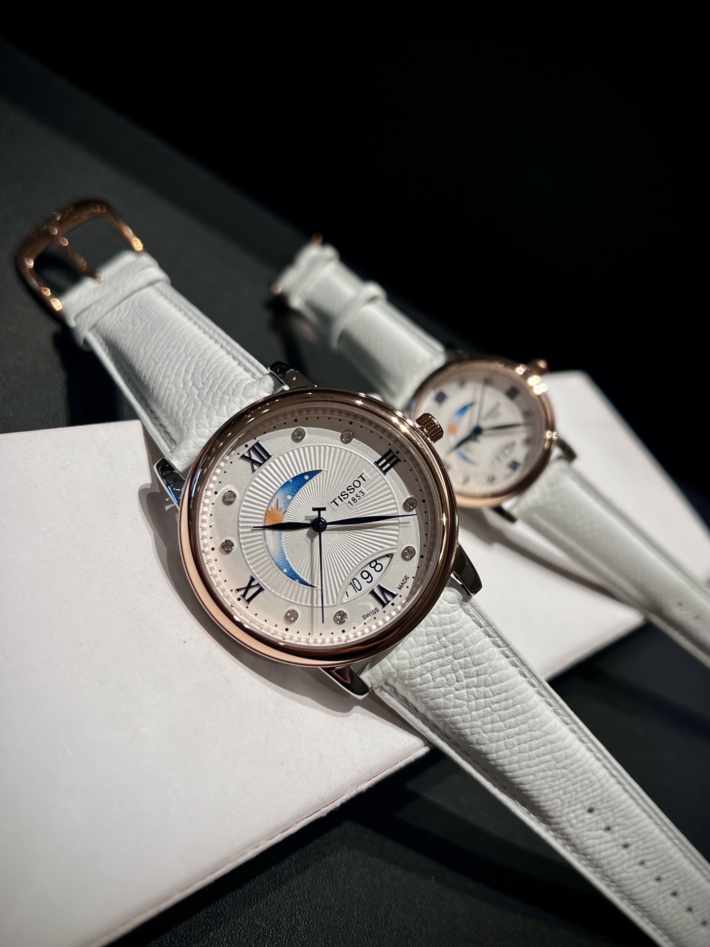 Tissot ティソ デジール ムーンフェイズ ローマ数字 / レディース＆メンズ クォーツ腕時計