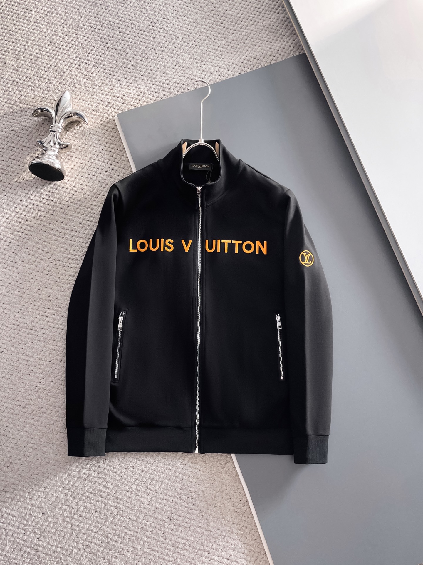 ルイ・ヴィトン「Louis Vuitton」Set in stock セットアップ / 2026年秋冬 カジュアルウェア