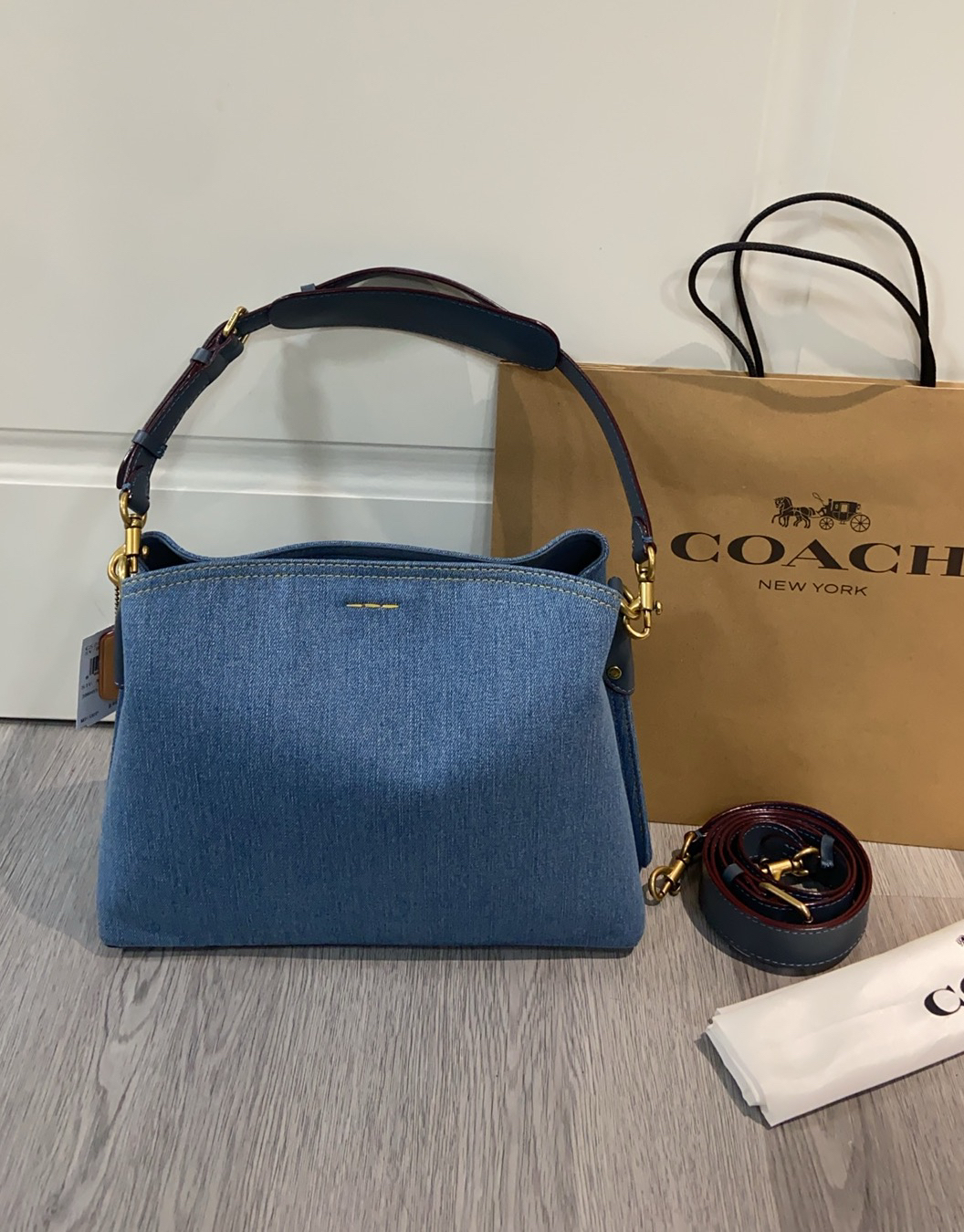 コーチ「Coach」ウィロー ショルダー バケットバッグ