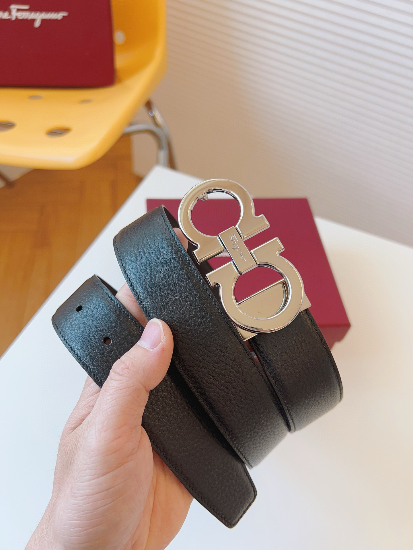 フェラガモ「Ferragamo」リバーシブルベルト