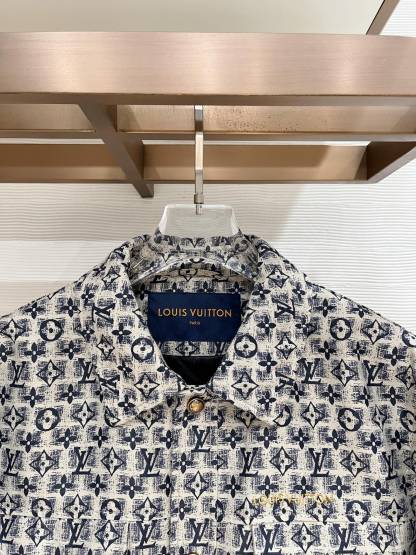 ルイ・ヴィトン「Louis Vuitton」モノグラム柄 ジャカード フリップカラー ジャケット / ワークジャケット