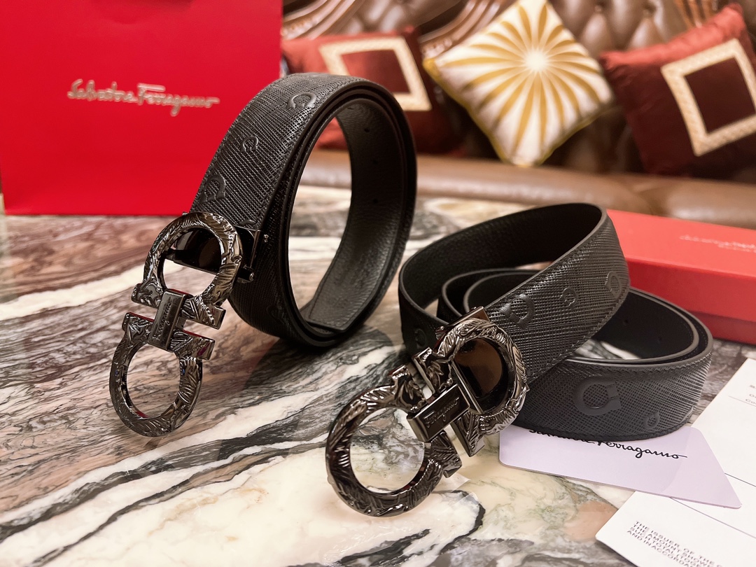 フェラガモ「Ferragamo」リバーシブルベルト