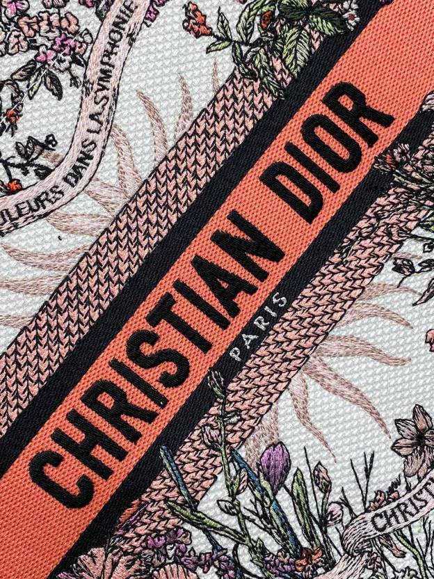 ディオール「Dior」オフィシャルレザー 最新サイズ スモールトート