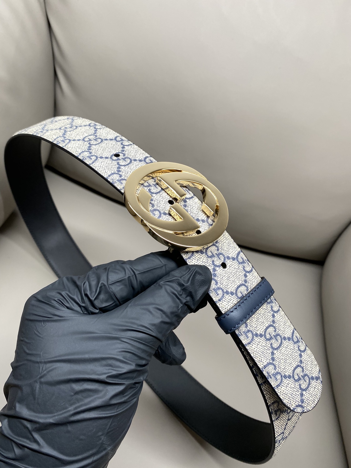 グッチ「Gucci」インターロッキングG バックル付き ワイドベルト