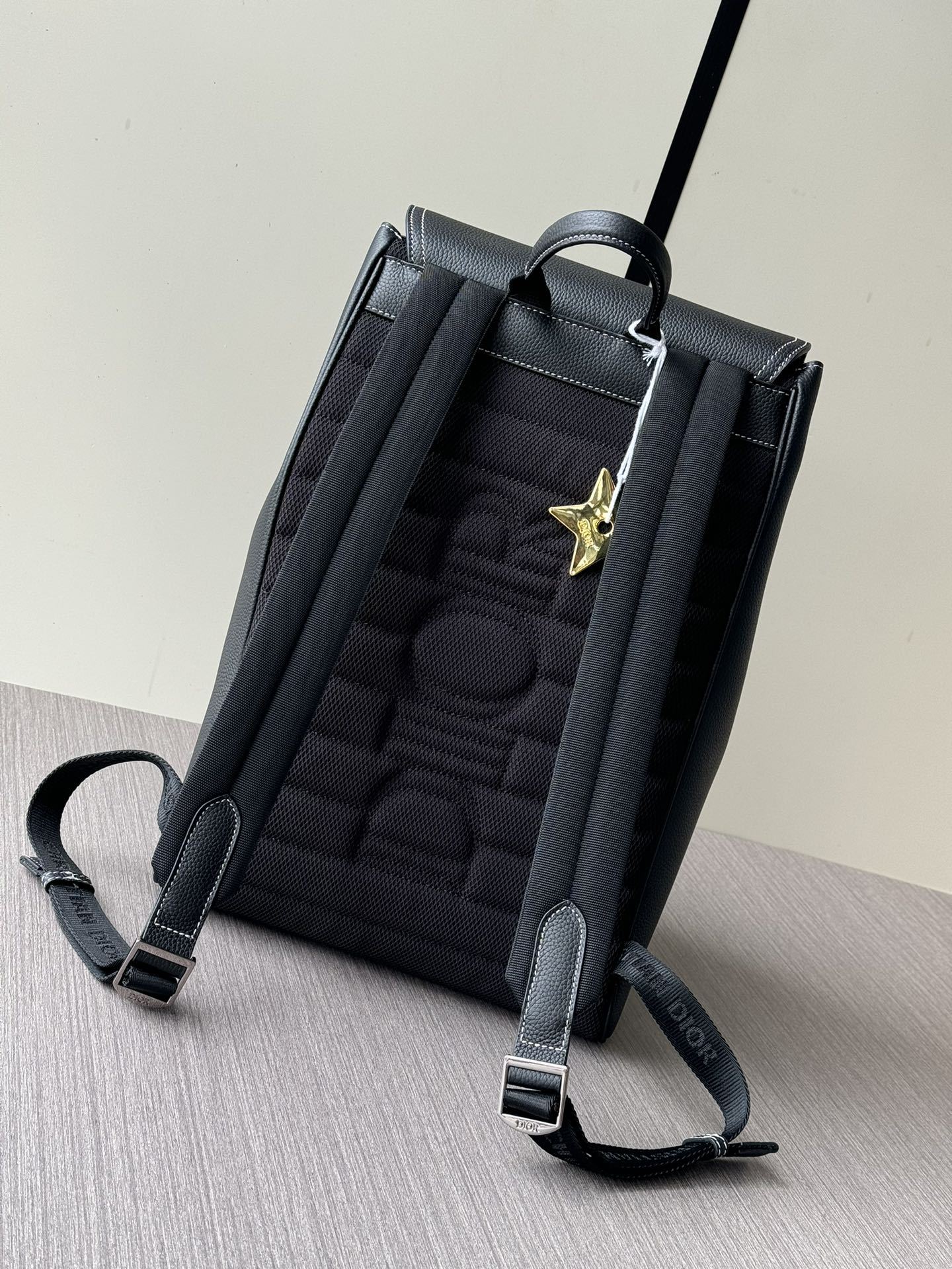 ディオール「Dior」B44 BLADE バックパック