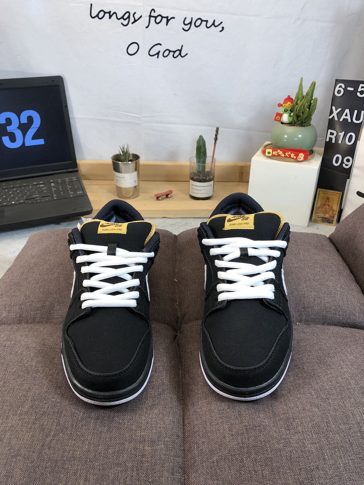 ナイキ「Nike」ク ロー カジュアルスニーカー