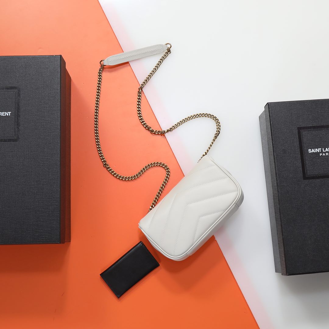 サンローラン「Saint Laurent」 Loulou Mini ショルダーバッグ（2025年早春コレクション）