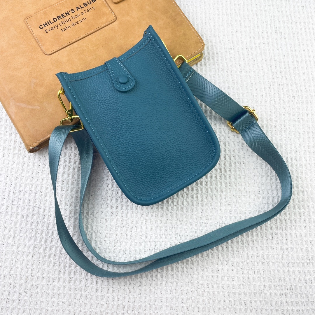 エルメス「Hermès」エブリン ミニ 12.5CM バッグ 15色「EVELYNE MINI BAG」