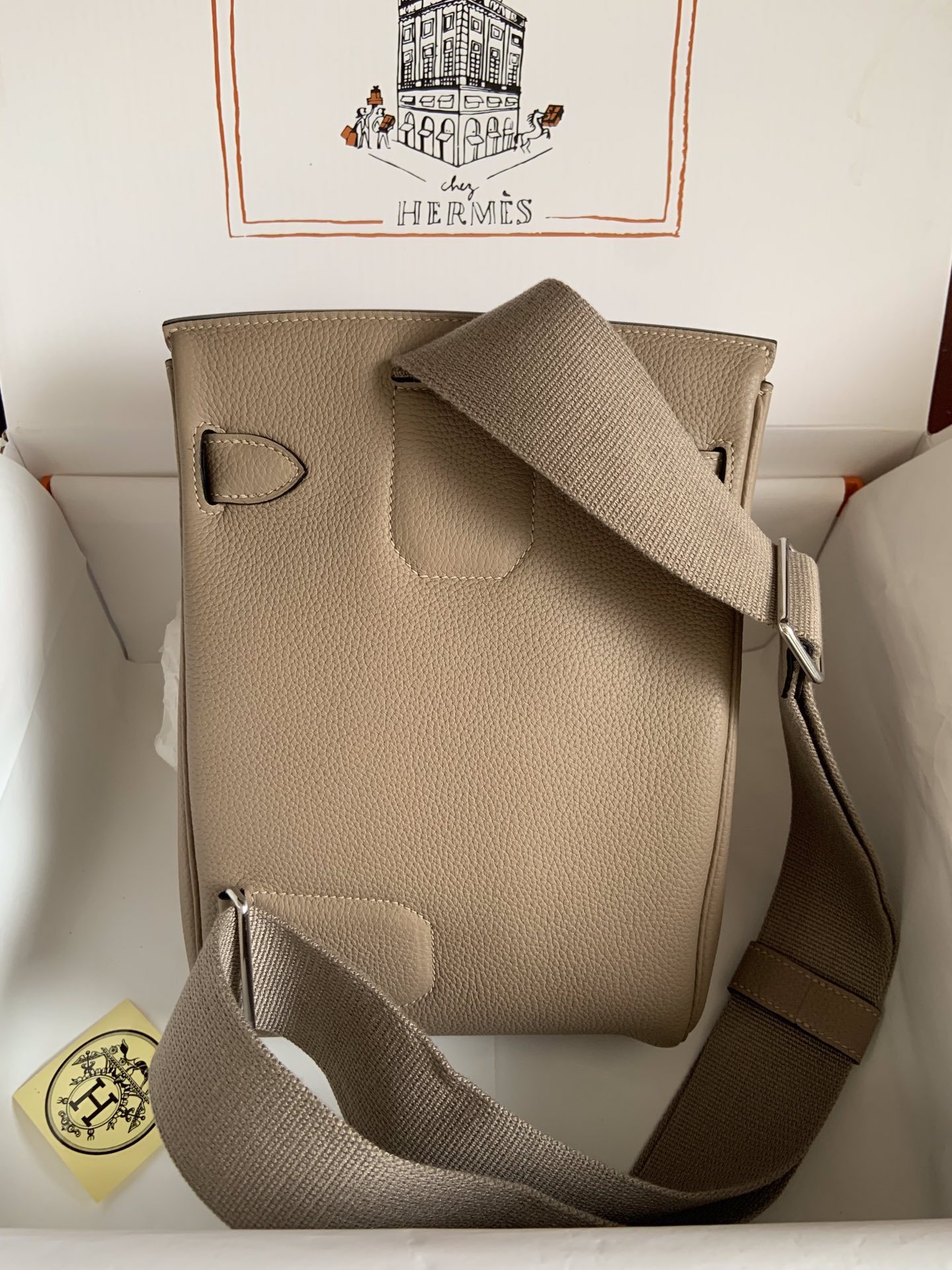 エルメス「Hermès」Hac a Dosバックパック 8色「日本未入荷」