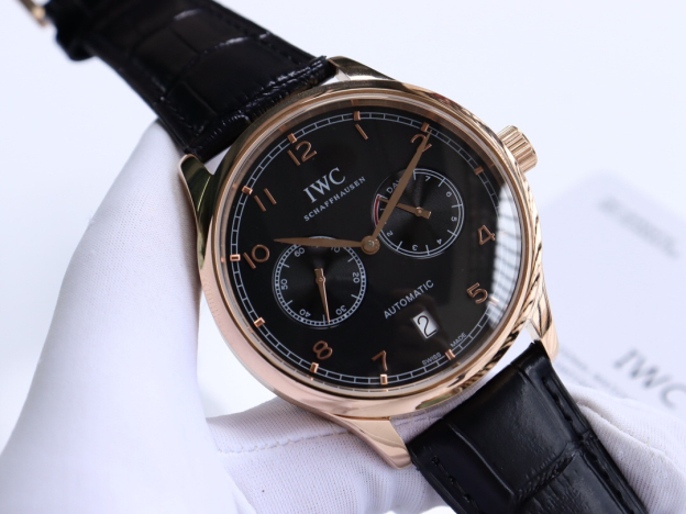 アイダブリューシー［IWC］ポルトガル シリーズ 7日間パワーリザーブ オートマティックウォッチ42MM