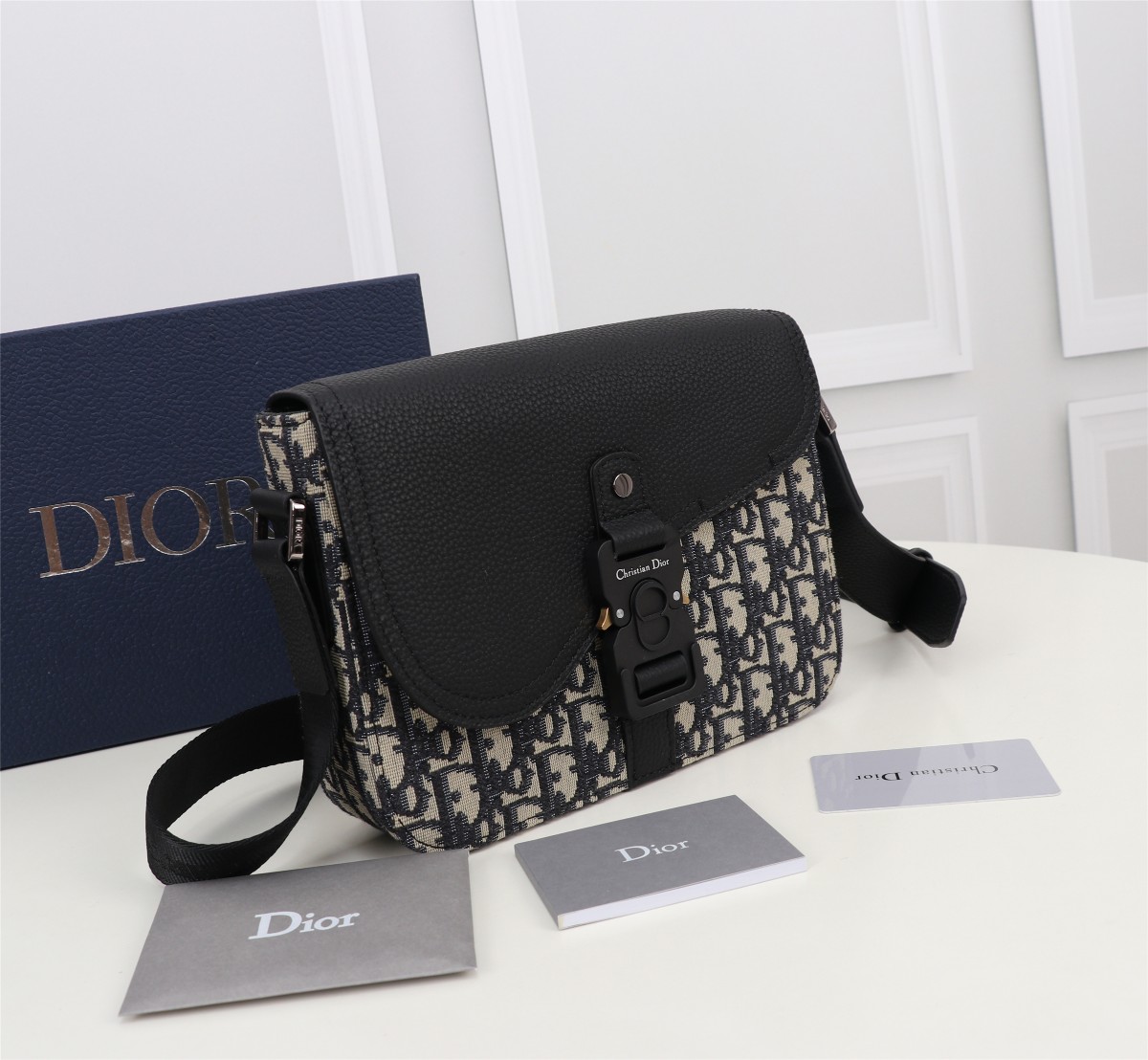 ディオール「Dior」「Oblique」ブラックジャカード＆グレインドレザー カードケース