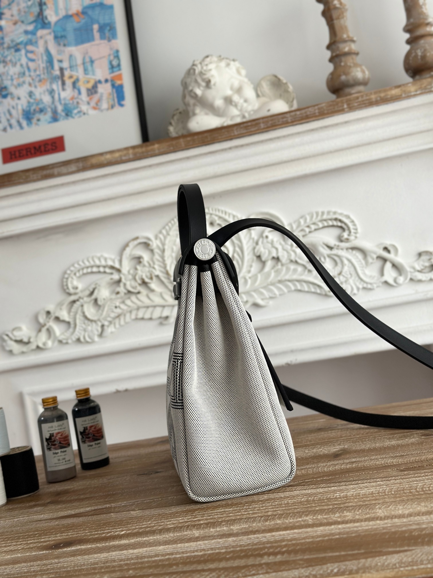 エルメス「Hermès」ハーバッグ ジップ31 鋲打ちトートバッグ「Herbag Zip 31 hobnailed」