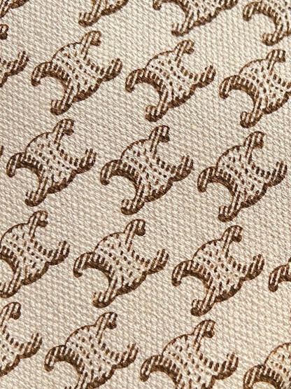 セリーヌ(Celine)スモール カバ タイス / トリオンフキャンバスプリント入りテキスタイル＆カーフスキン