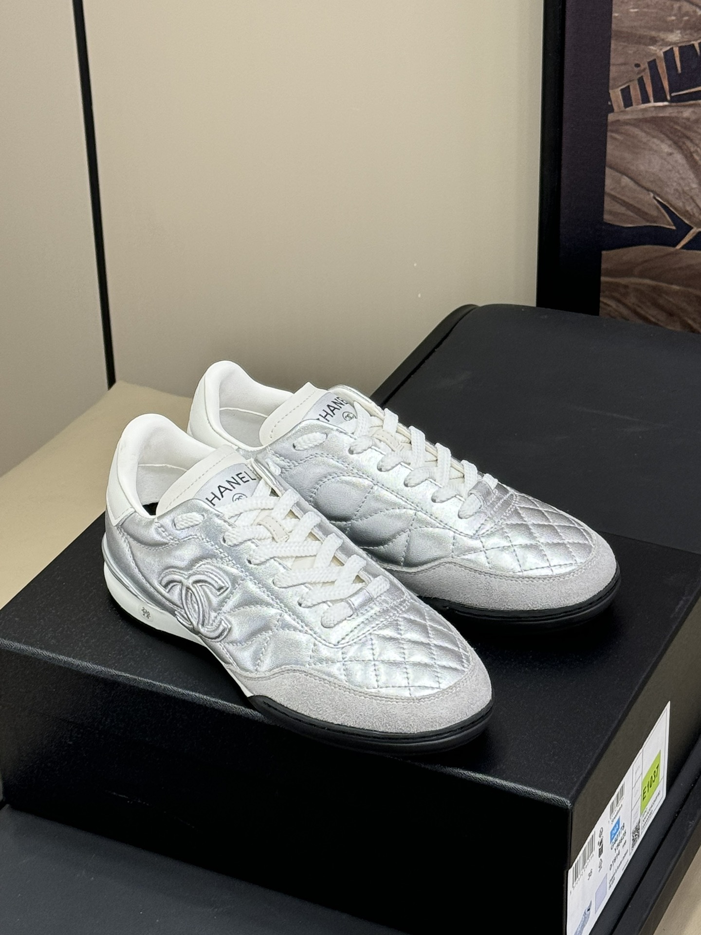 シャネル「Chanel」24B サードジェネレーション スニーカー