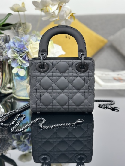 ディオール「Dior」Lady Dior バッグ ミニ