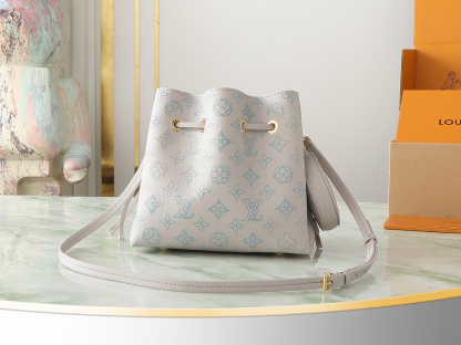 ルイ・ヴィトン「Louis Vuitton」BELLA バケットバッグ FLIGHT MODE コレクション